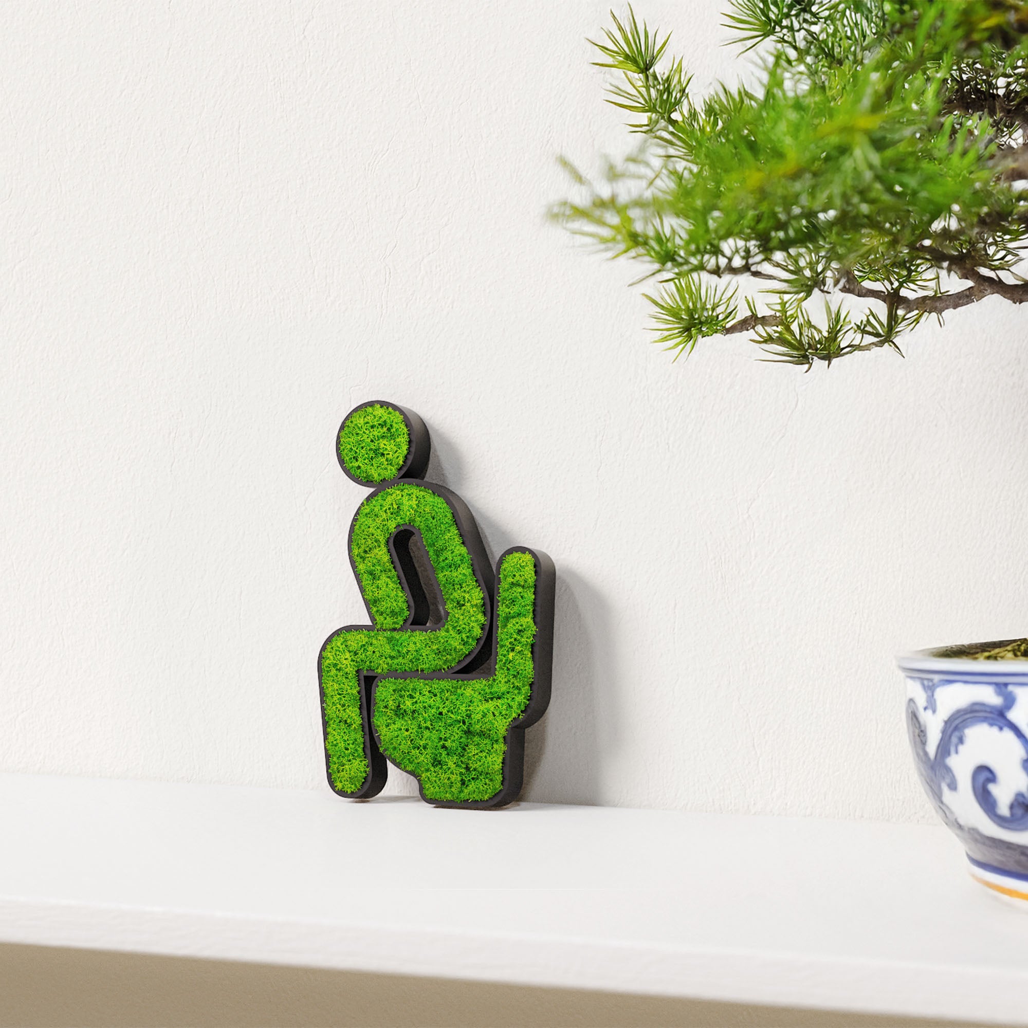 MOOSWERK Moss Door Sign WC Toilet Pictogram Sitting – Elegant sign for a single toilet in a black frame