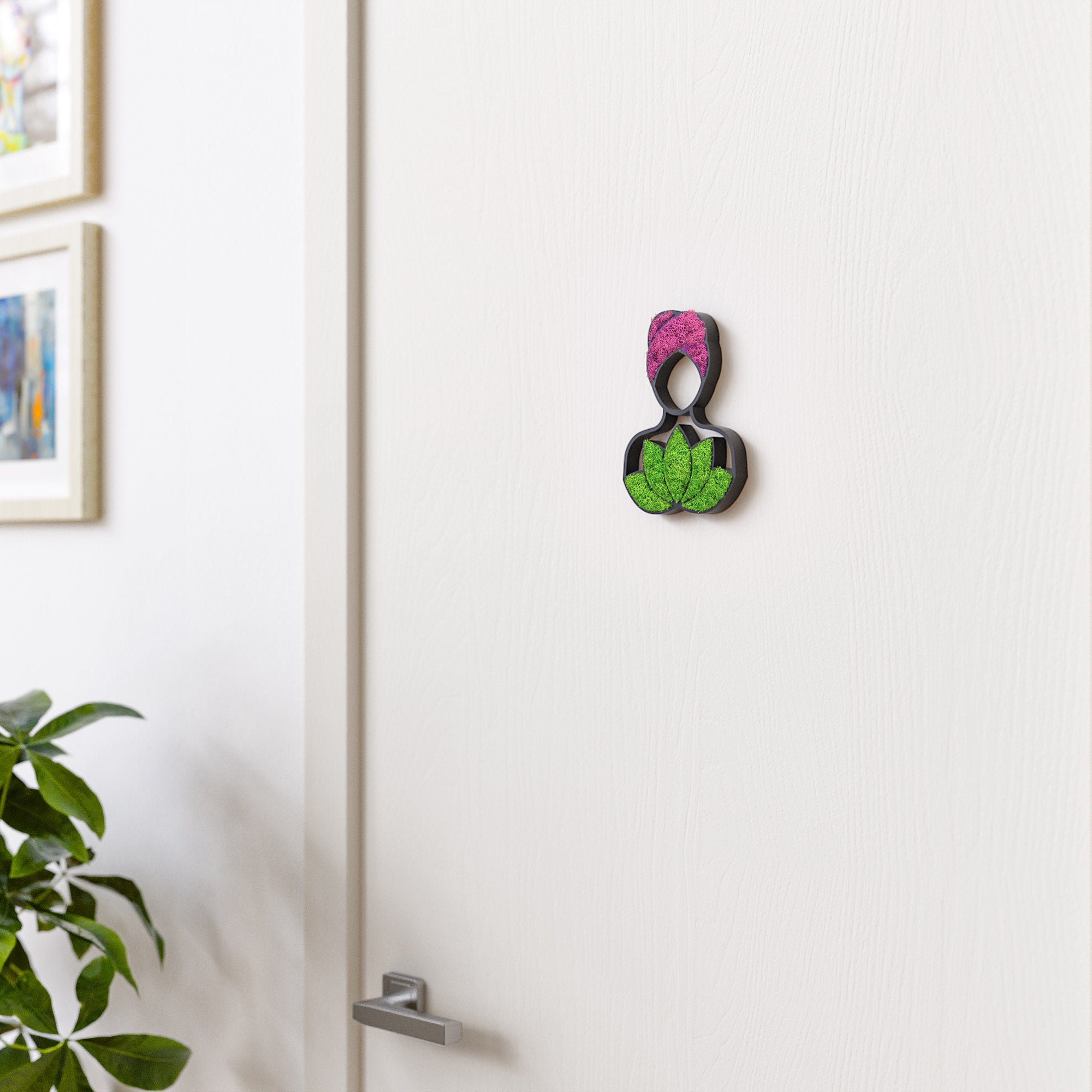 MOOSWERK Moss Door Sign Wellness &amp; Spa Pictogram – Elegant sign with moss in a black frame
